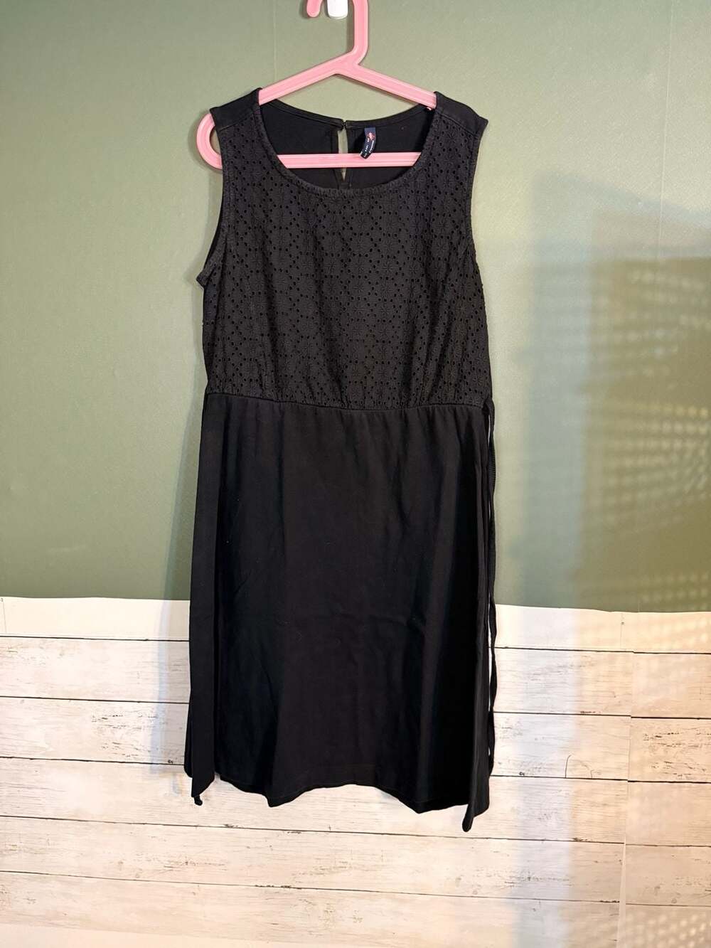Lee Cooper Sleeveless Dress Size Small Black Eyelet Lace Mock Neck Cotton
